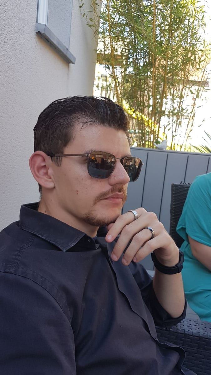 Profil de Reza, 44 ans, Telegram gay à Faoug (Vaud)
