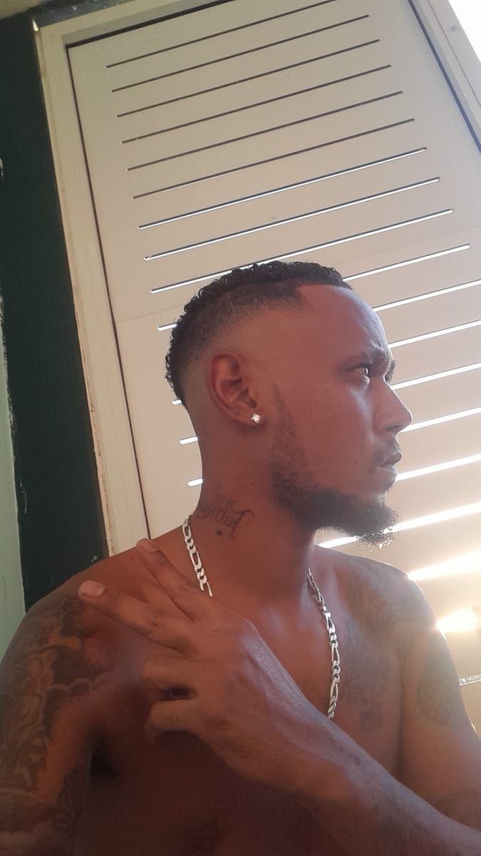 Profil de Robbie, 40 ans, Telegram gay à Bâle (Bâle-Ville)