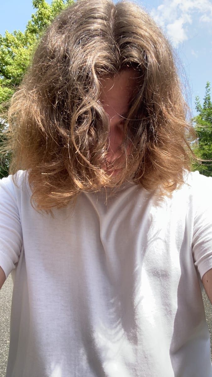 Profil de Saint-aime, 22 ans, Telegram gay à Wolfenschiessen (Nidwald)