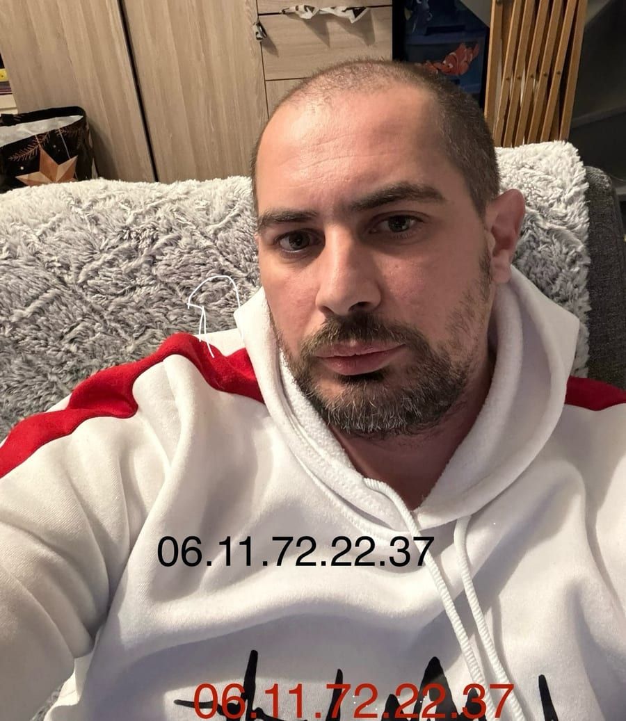 Exupere - Telegram gay à Mission Profil de Exupere, 34 ans, Telegram gay à Mission (Valais)
