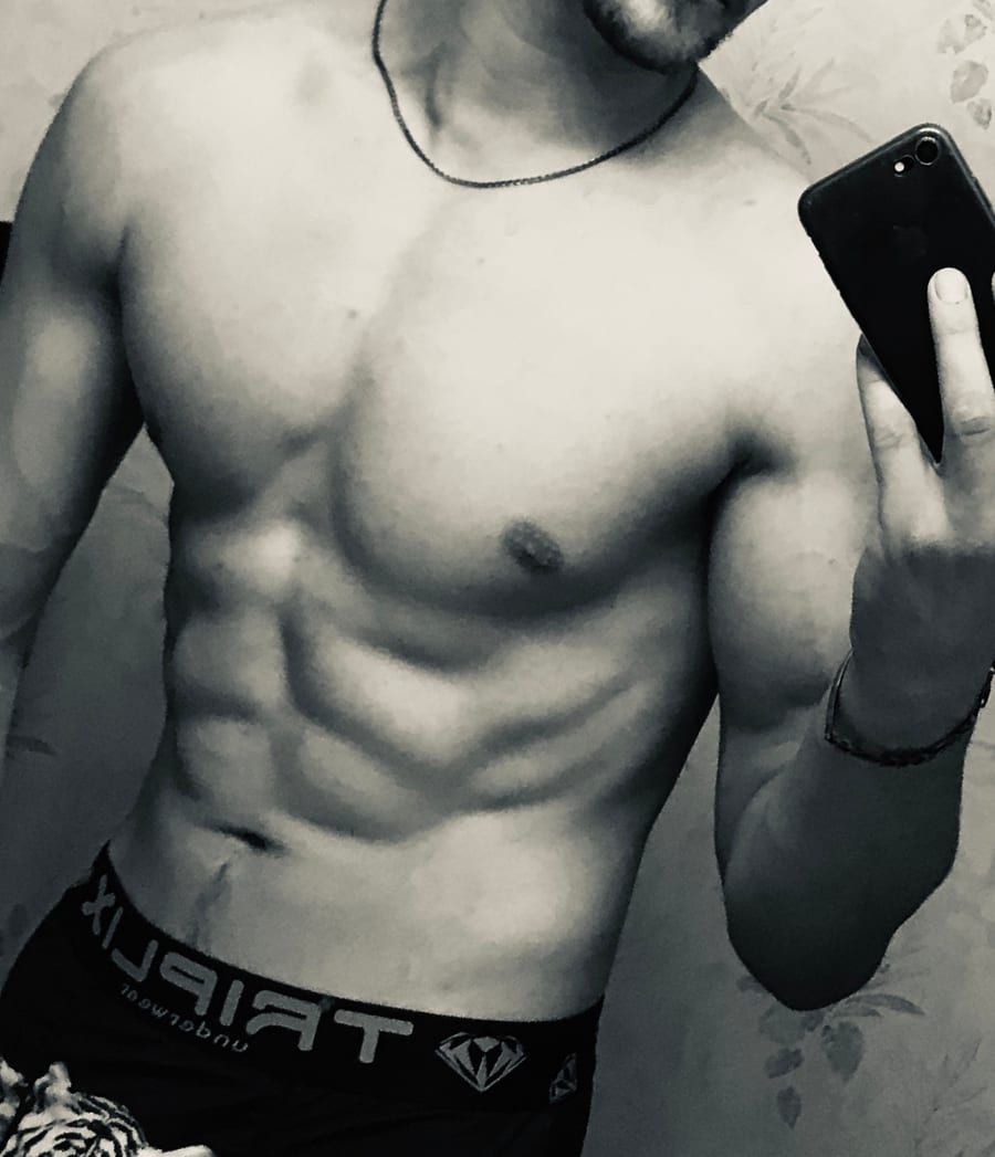 Profil de Junayd, 34 ans, Telegram gay à Geschinen (Valais)