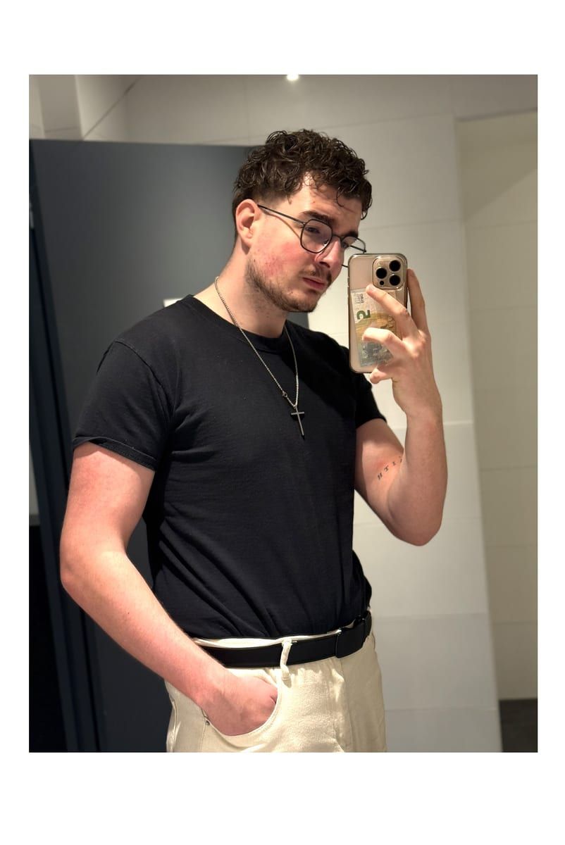 Gontran - Telegram gay à Mülligen Profil de Gontran, 30 ans, Telegram gay à Mülligen (Argovie)