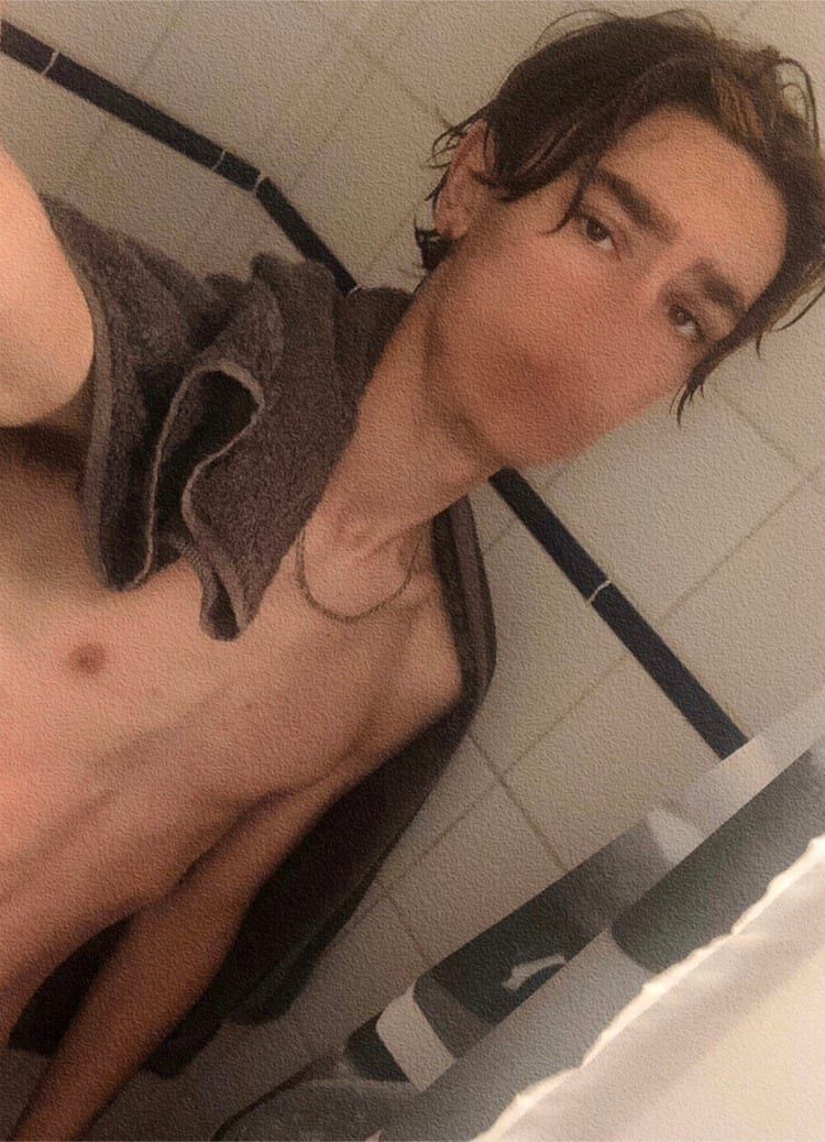 Baligh - Telegram gay à Mühledorf BE Profil de Baligh, 27 ans, Telegram gay à Mühledorf BE (Berne)