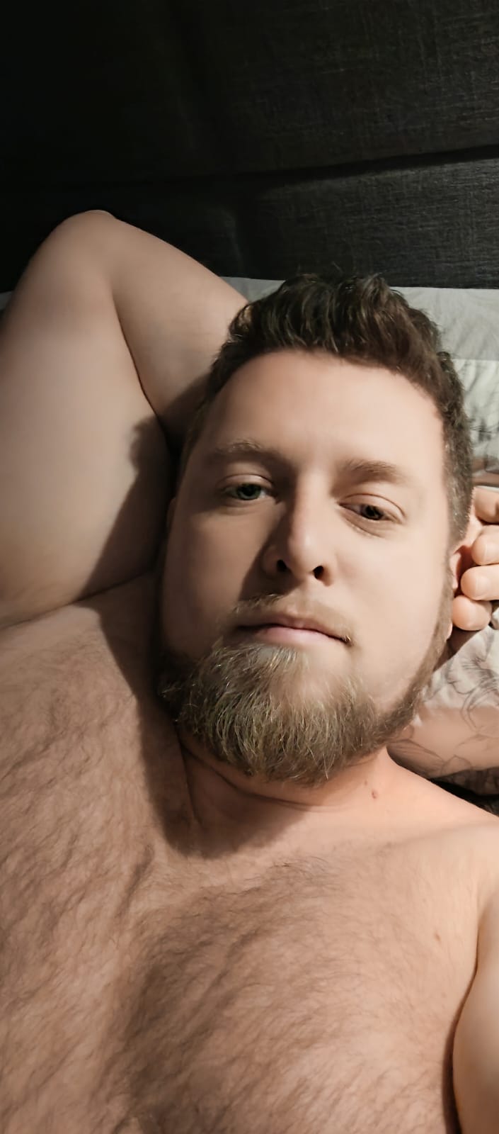 Profil de Abou-bakr, 27 ans, Telegram gay à Hämikon (Lucerne)