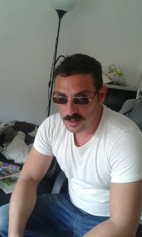 Profil de Caryl, 42 ans, Telegram gay à Denezy (Vaud)