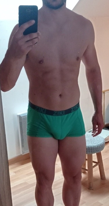 Hantz - Telegram gay à Zwischenflüh Profil de Hantz, 22 ans, Telegram gay à Zwischenflüh (Berne)