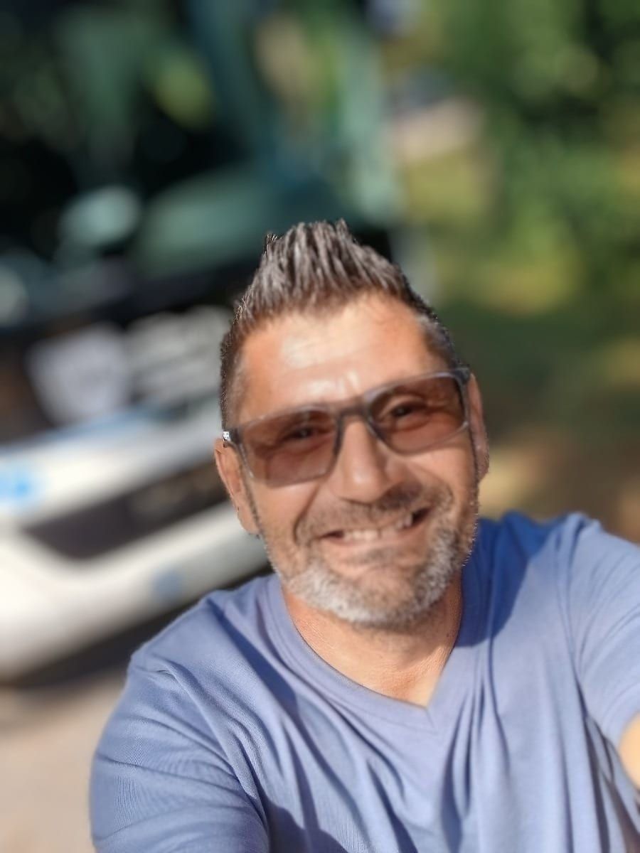Moufid - Telegram gay à Walkringen Profil de Moufid, 44 ans, Telegram gay à Walkringen (Berne)