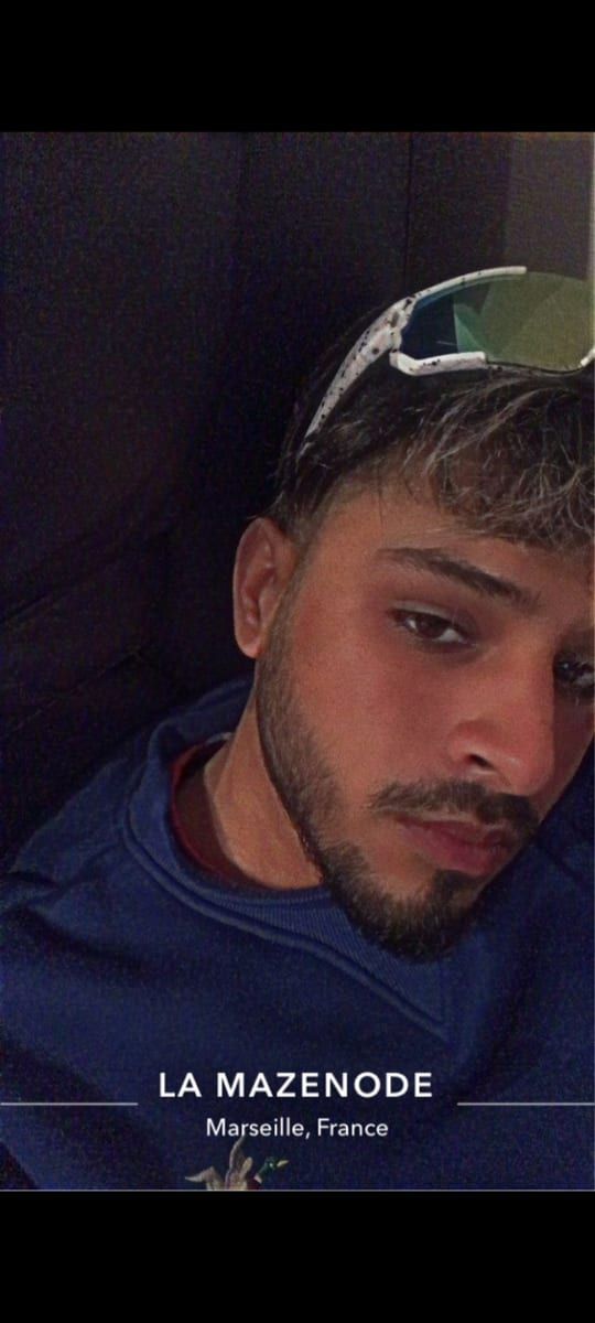 Profil de Dantes, 34 ans, Telegram gay à Caux (Vaud)