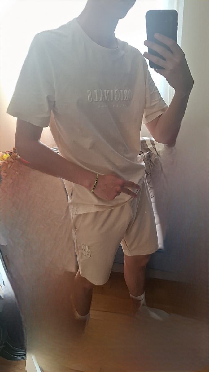 Irfan - Telegram gay à Wavre Profil de Irfan, 26 ans, Telegram gay à Wavre (Neuchâtel)