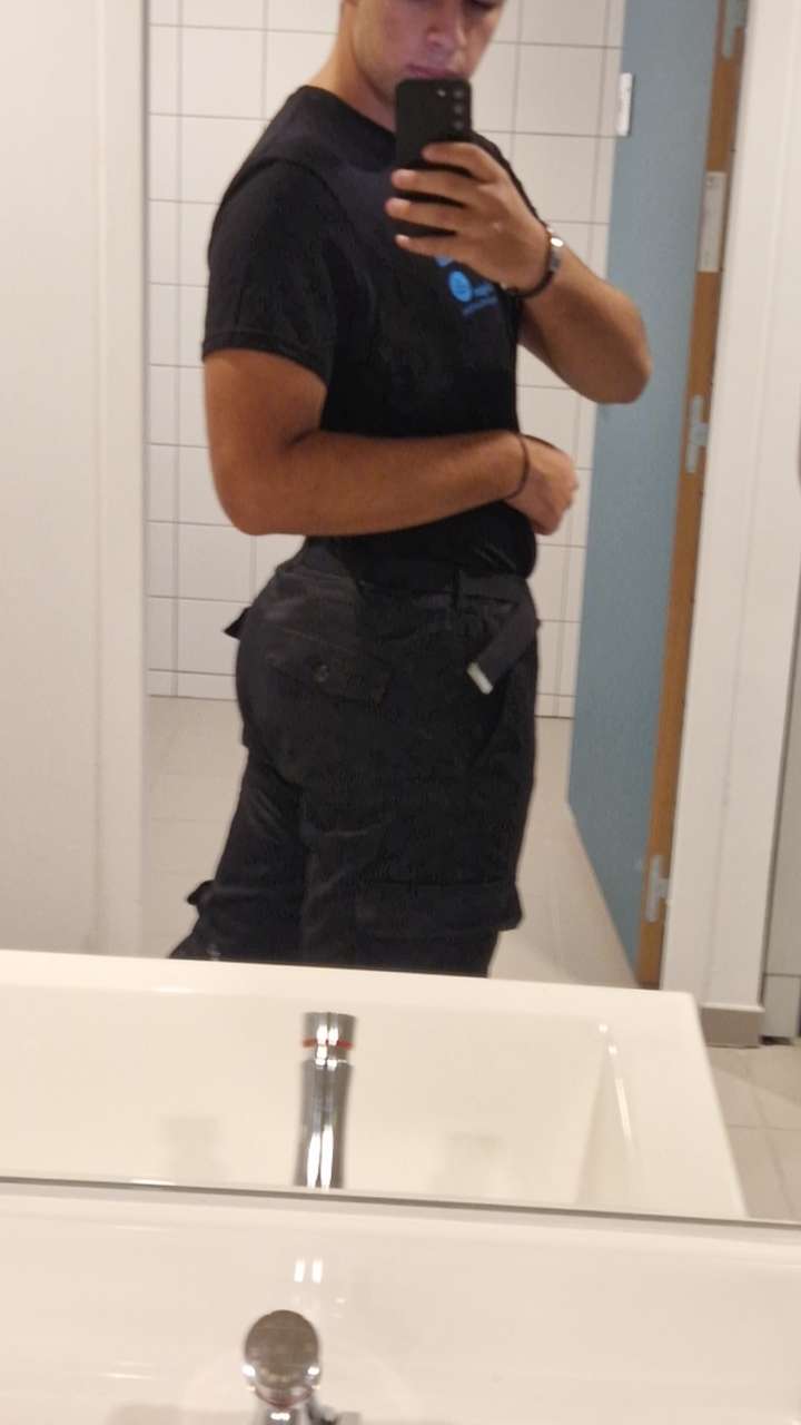 Profil de Arthuro, 39 ans, Telegram gay à Bisisthal (Uri)