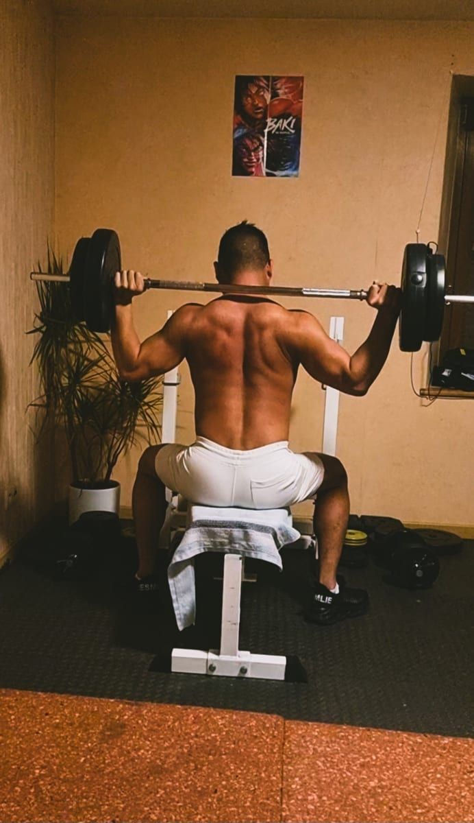 Profil de Milan, 40 ans, Telegram gay à Brittern (Soleure)