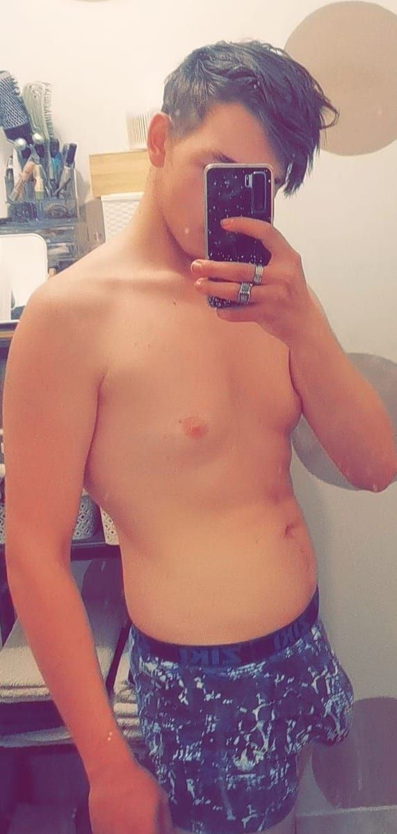 Profil de Hamit, 42 ans, Telegram gay à Chenaux (Vaud)
