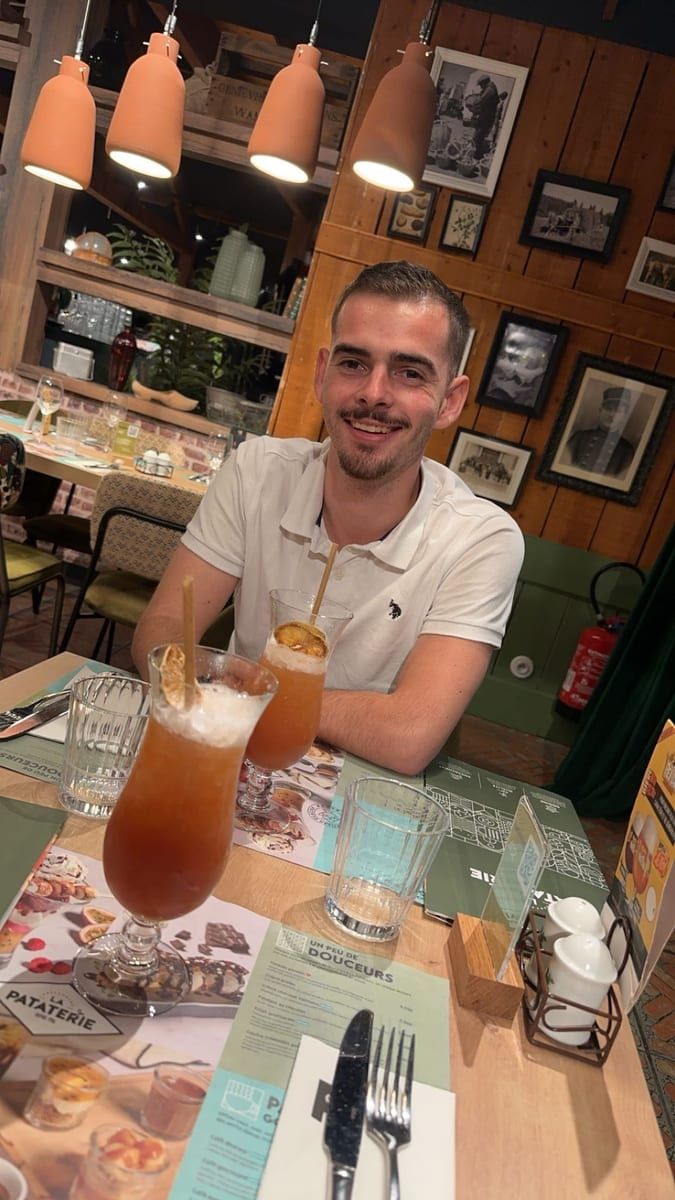 Latif - Telegram gay à Leissigen Profil de Latif, 25 ans, Telegram gay à Leissigen (Berne)