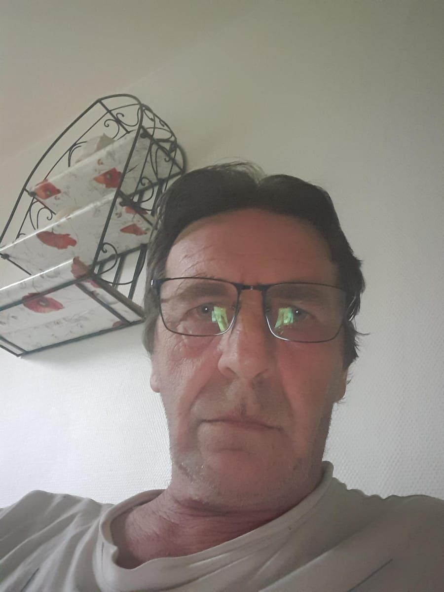 Profil de Darko, 37 ans, Telegram gay à Eich (Lucerne)