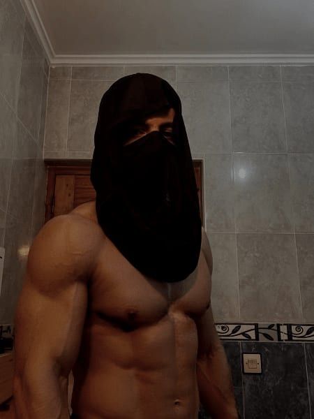 Keyvan - Telegram gay à Sisikon Profil de Keyvan, 28 ans, Telegram gay à Sisikon (Uri)