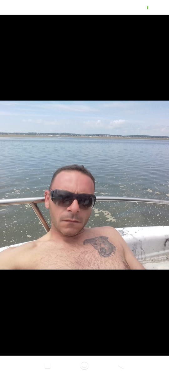Profil de Soan, 27 ans, Telegram gay à Wilchingen (Schaffhouse)