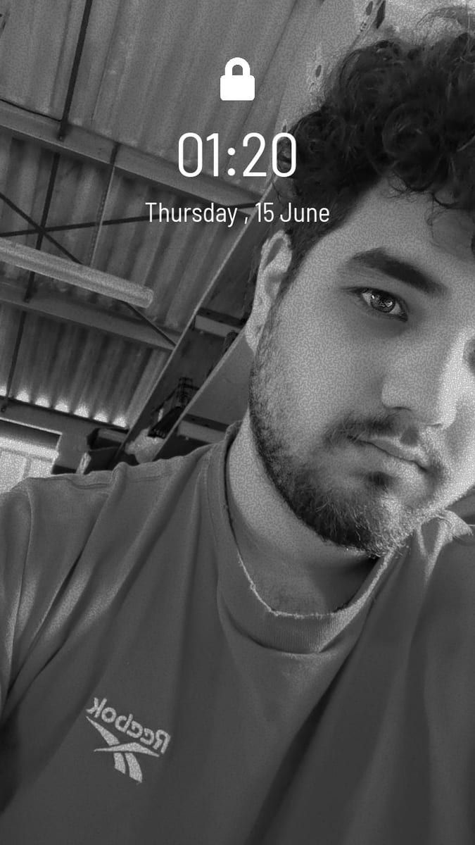 Lahcen - Telegram gay à Belprahon Profil de Lahcen, 26 ans, Telegram gay à Belprahon (Berne)
