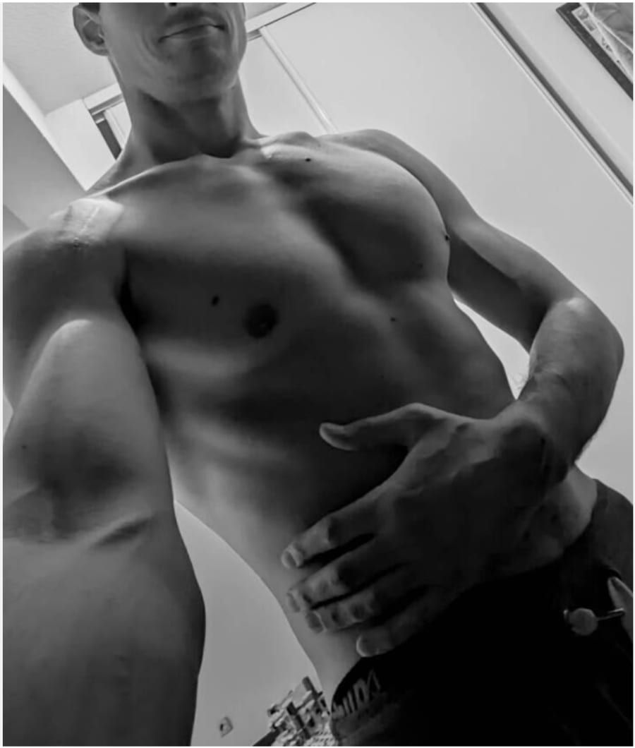 Profil de Adel, 40 ans, Telegram gay à Wilchingen (Schaffhouse)