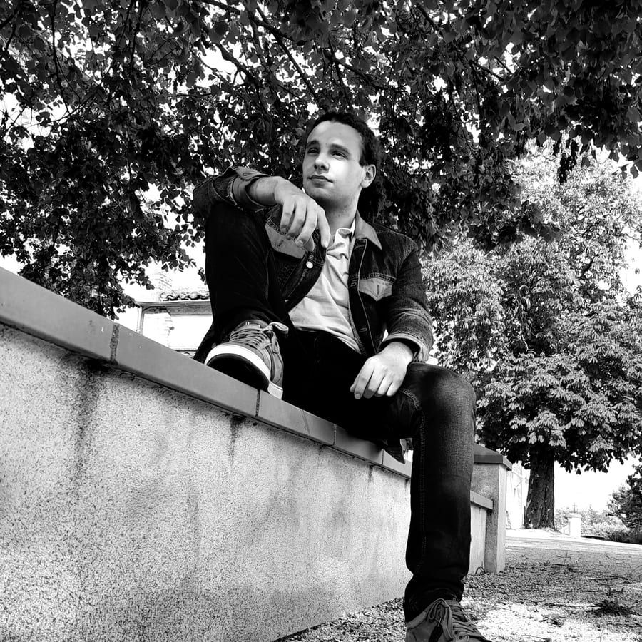 Santino - Telegram gay à Font Profil de Santino, 22 ans, Telegram gay à Font (Fribourg)