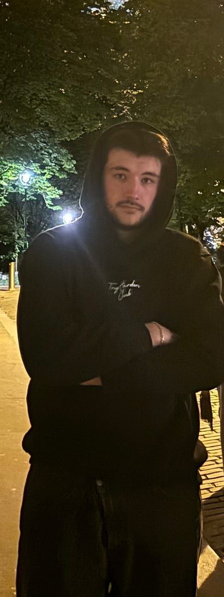 Profil de Wyatt, 26 ans, Telegram gay à Chéserex (Vaud)