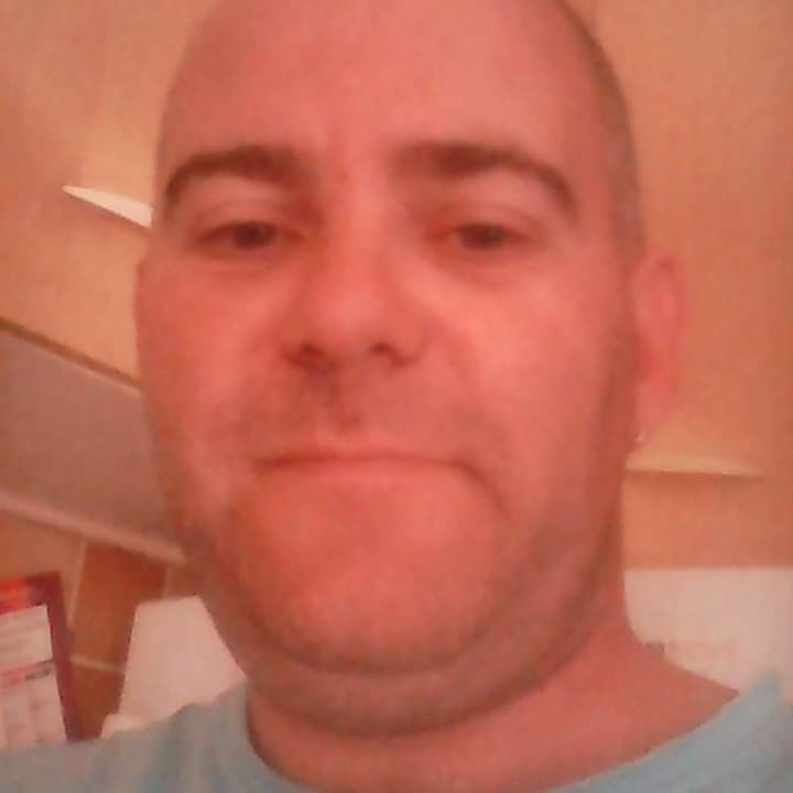 Rodolphe - Telegram gay à Bibern SO Profil de Rodolphe, 30 ans, Telegram gay à Bibern SO (Soleure)