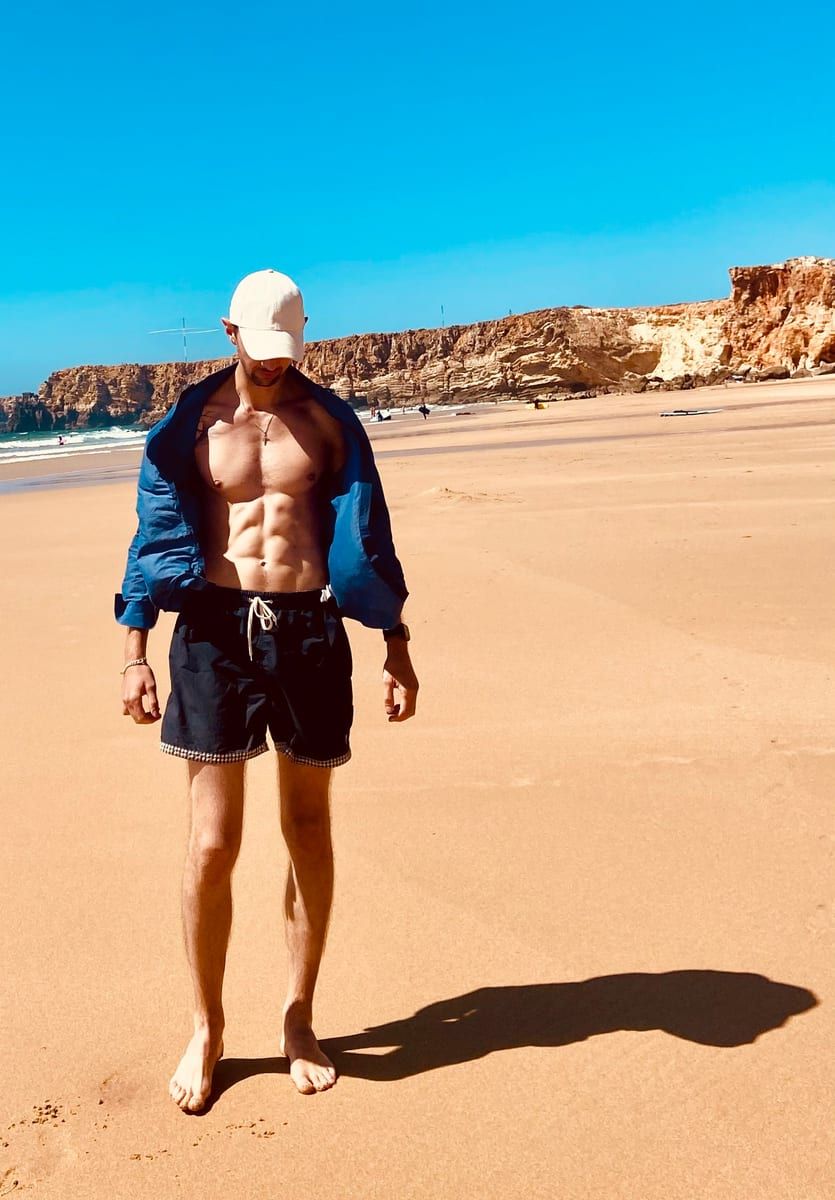 Ulric - Telegram gay à Tannay Profil de Ulric, 32 ans, Telegram gay à Tannay (Vaud)