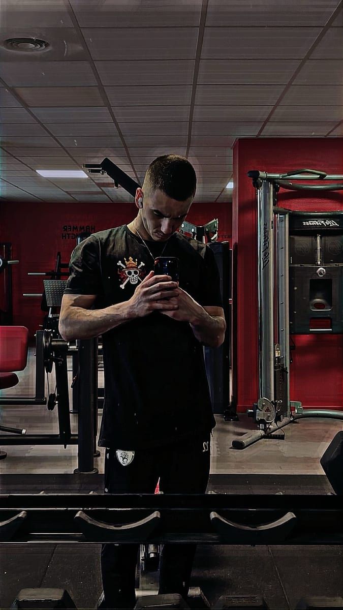 Profil de Gontran, 22 ans, Telegram gay à Bettingen (Bâle-Ville)