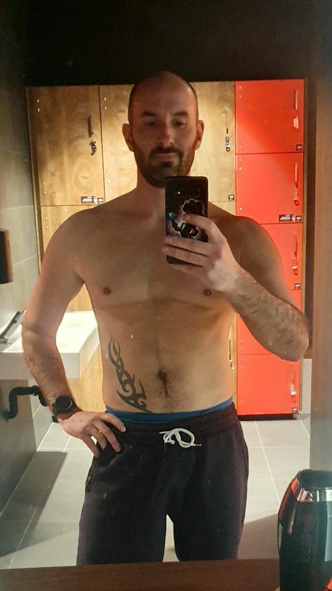 Theis - Telegram gay à Andwil TG Profil de Theis, 27 ans, Telegram gay à Andwil TG (Thurgovie)