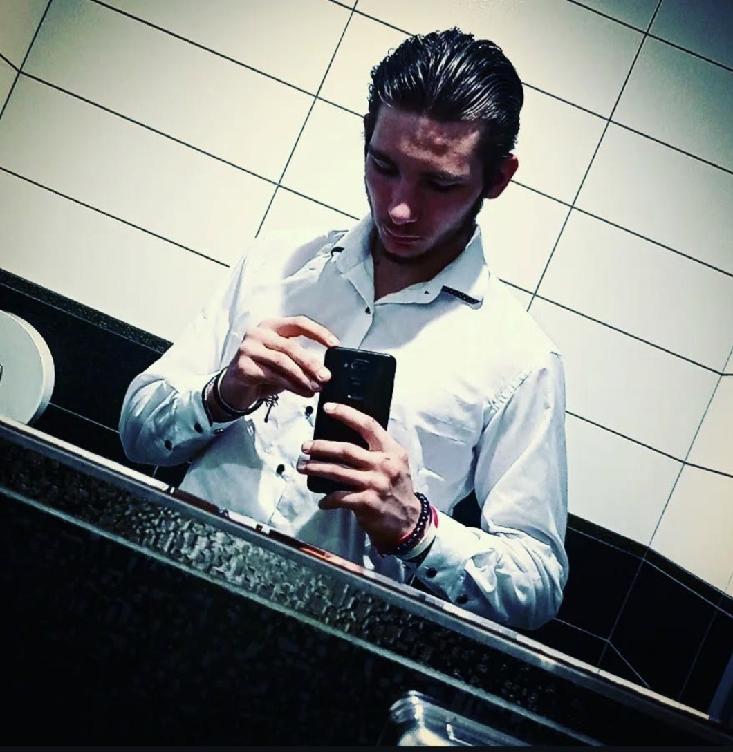 Profil de Mederick, 32 ans, Telegram gay à Barzheim (Schaffhouse)