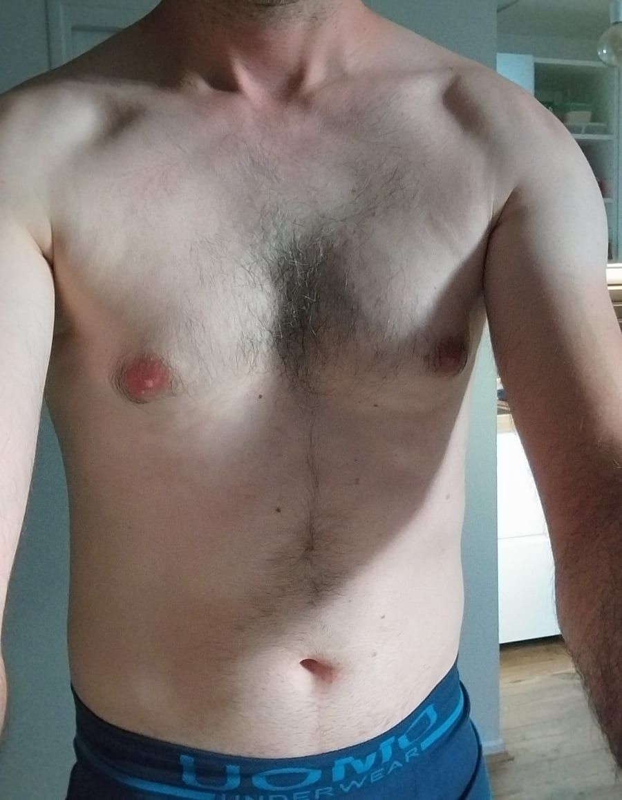 Profil de Raphaël, 23 ans, Telegram gay à Blitzingen (Valais)