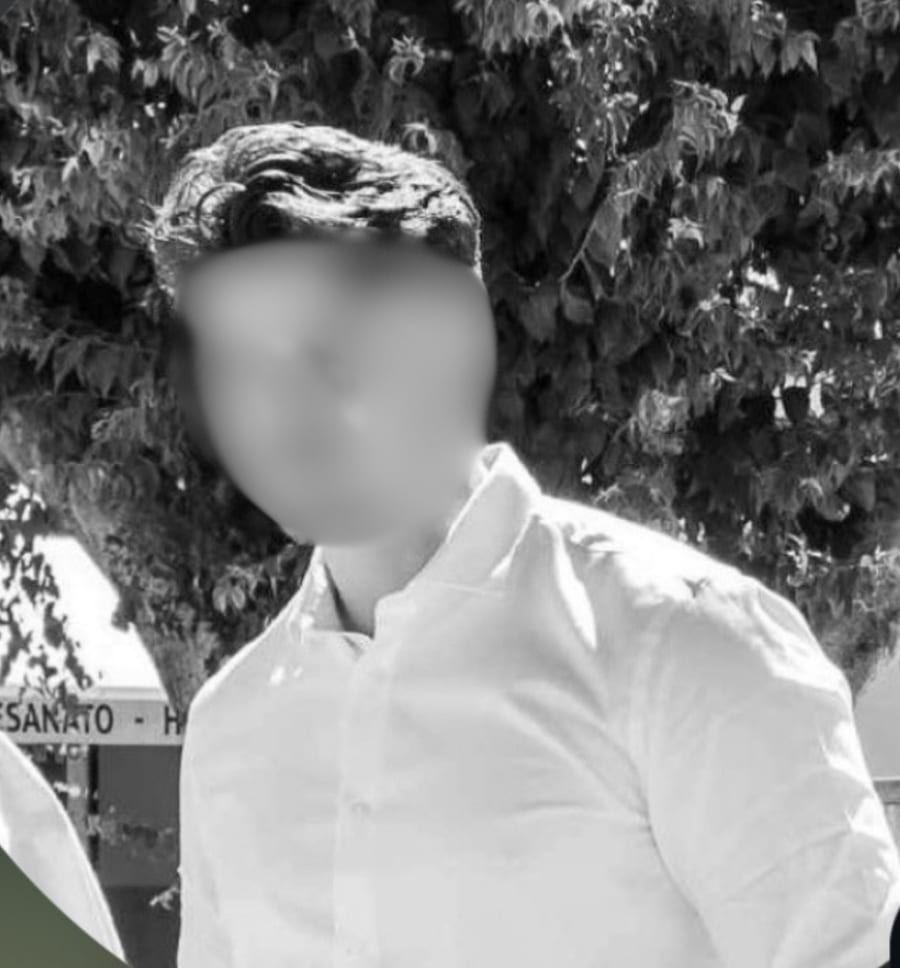 Myles - Telegram gay à Douanne Profil de Myles, 22 ans, Telegram gay à Douanne (Berne)