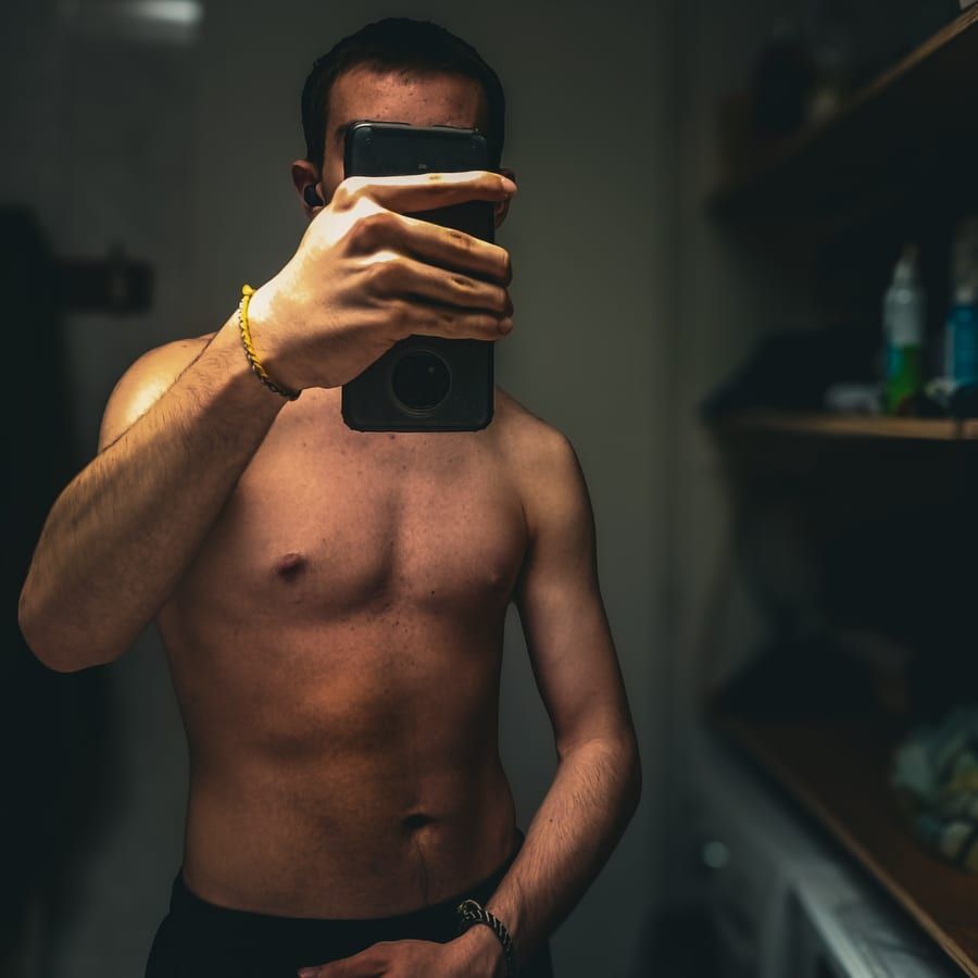 Profil de Ikbal, 30 ans, Telegram gay à Spiringen (Uri)