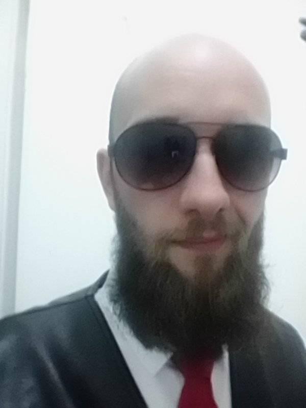 Profil de Syril, 29 ans, Telegram gay à Ittenthal (Argovie)