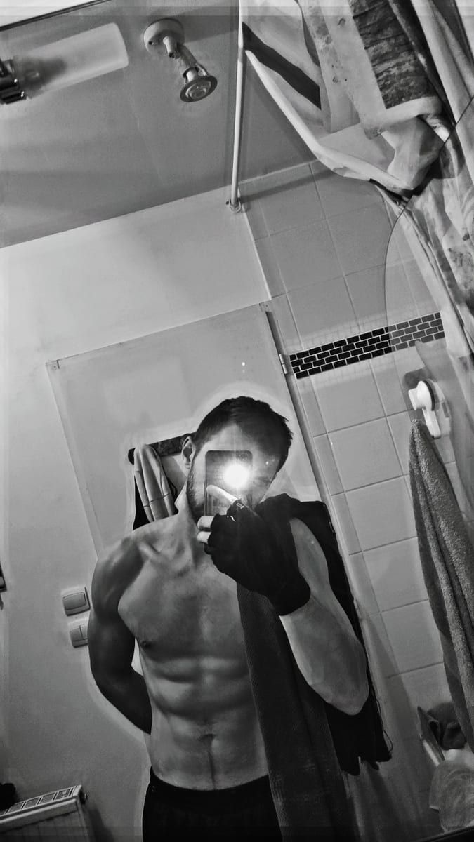 Profil de Lucca, 38 ans, Telegram gay à Colombier VD (Vaud)