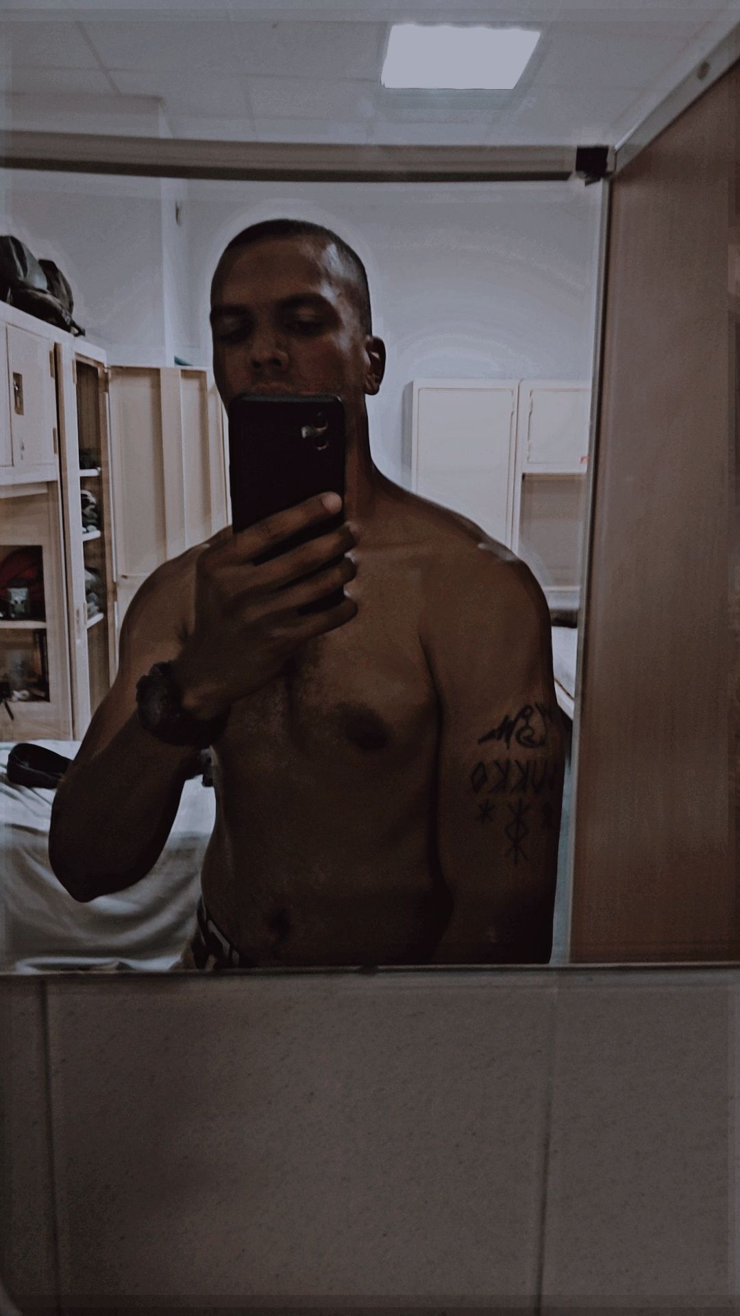 Profil de Alim, 26 ans, Telegram gay à Massongex (Valais)