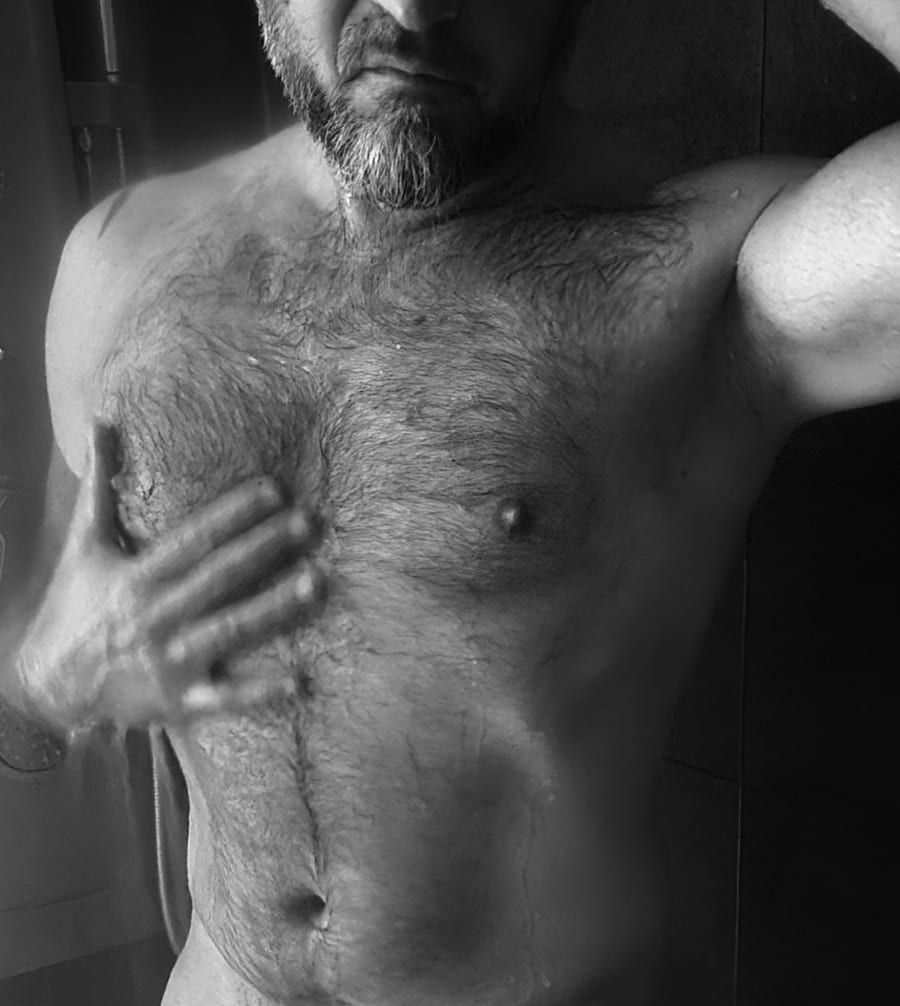 Zoran - Telegram gay à Veyrier Profil de Zoran, 29 ans, Telegram gay à Veyrier (Genève)