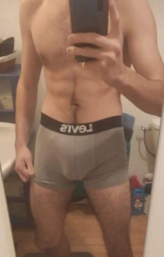 Aboubakr - Telegram gay à Zumikon Profil de Aboubakr, 37 ans, Telegram gay à Zumikon (Zurich)