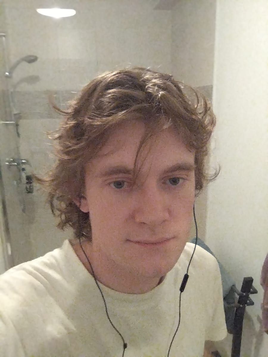 Mewenn - Telegram gay à Reiden Profil de Mewenn, 25 ans, Telegram gay à Reiden (Lucerne)