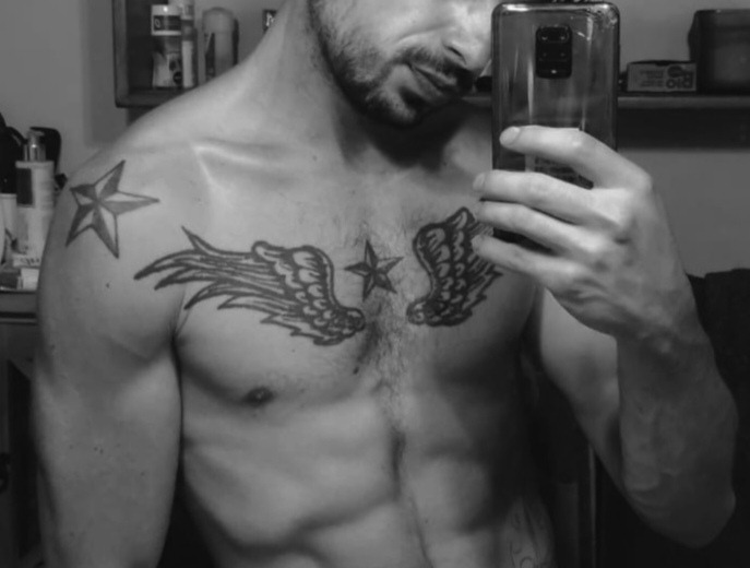 Lolan - Telegram gay à Sisikon Profil de Lolan, 25 ans, Telegram gay à Sisikon (Uri)