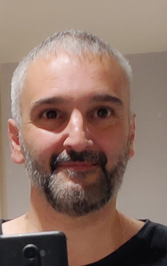 Profil de Tong, 27 ans, Telegram gay à Flumenthal (Soleure)