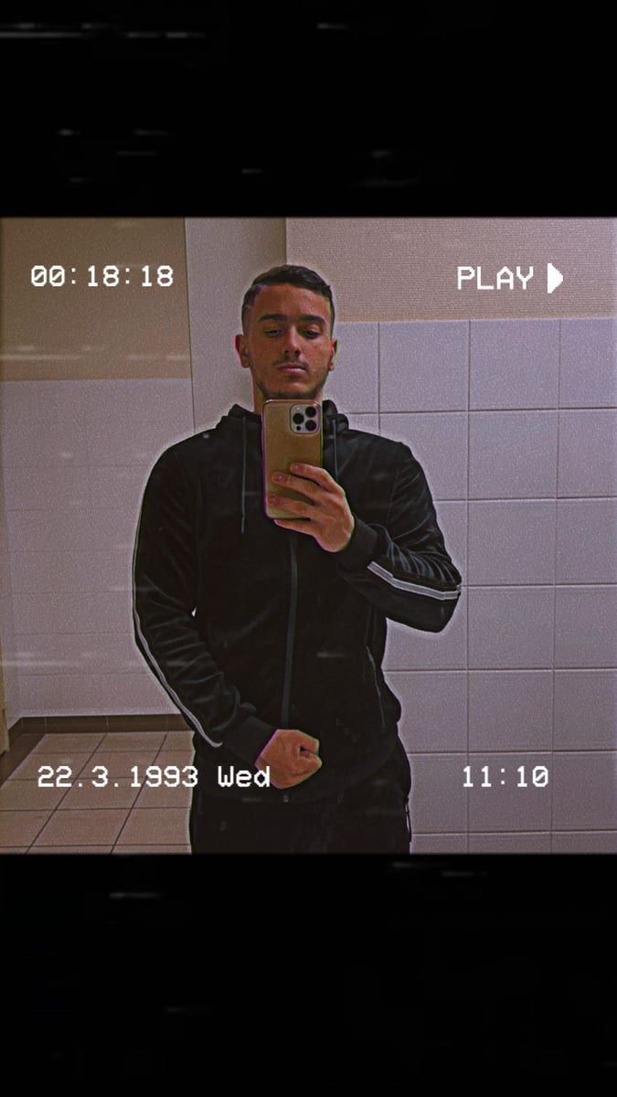 Dario - Telegram gay à Zeneggen Profil de Dario, 32 ans, Telegram gay à Zeneggen (Valais)