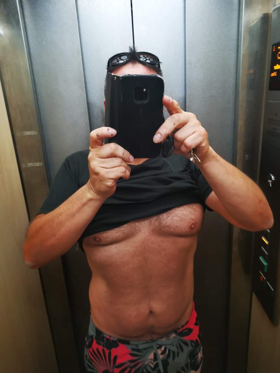 Profil de Acyl, 41 ans, Telegram gay à Ittenthal (Argovie)