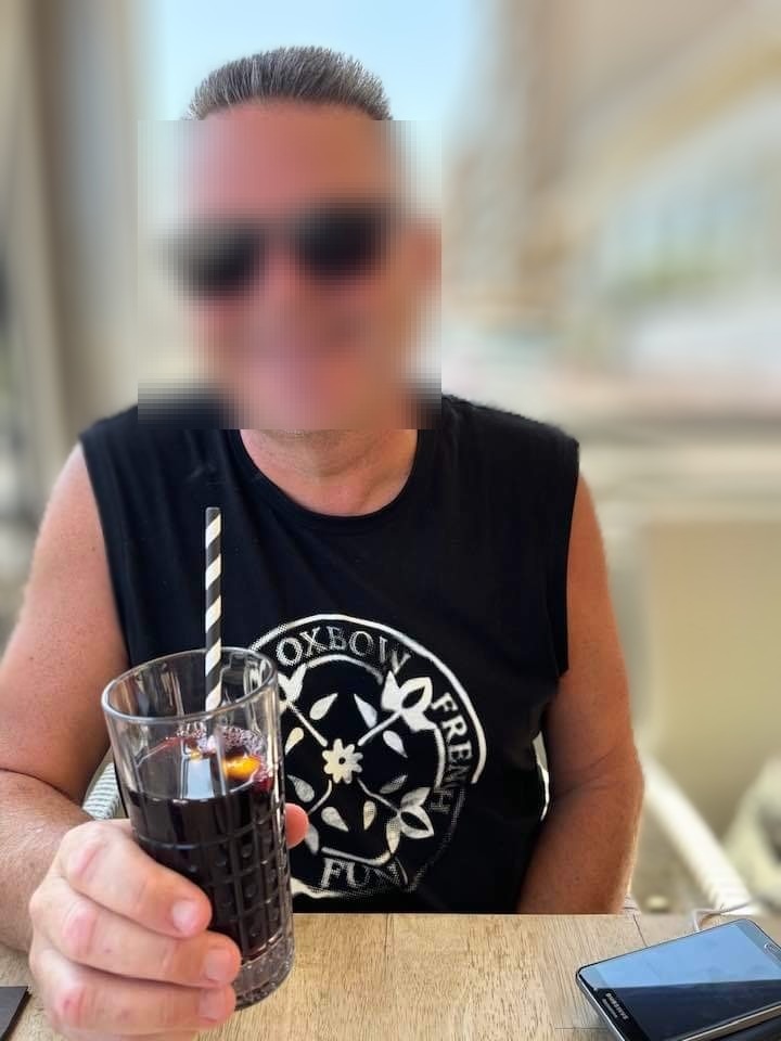 Profil de Sandrino, 40 ans, Telegram gay à Blonay (Vaud)