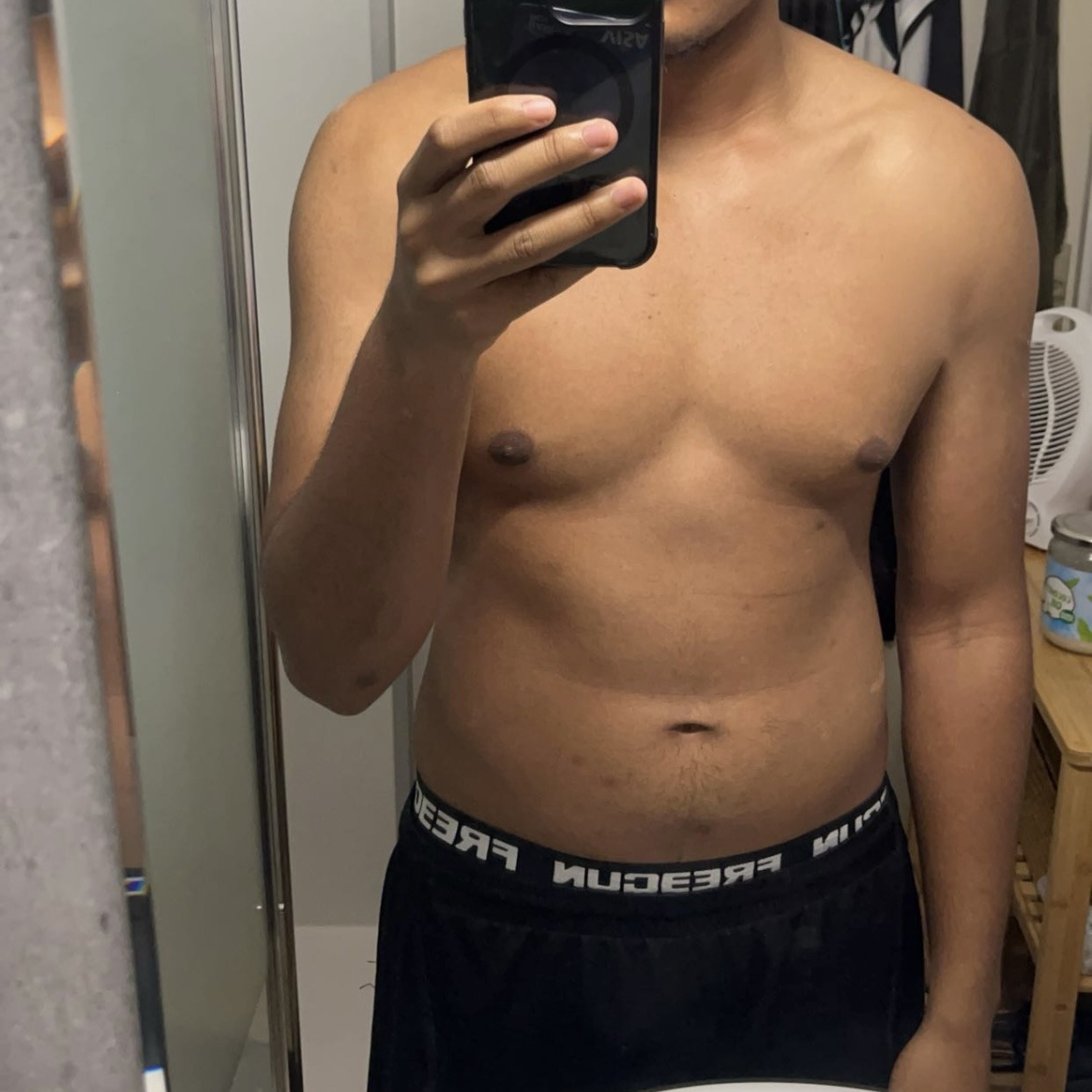 Profil de Mayes, 26 ans, Telegram gay à Riehen (Bâle-Ville)
