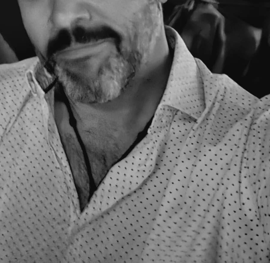 Profil de Attila, 30 ans, Telegram gay à Hemishofen (Schaffhouse)