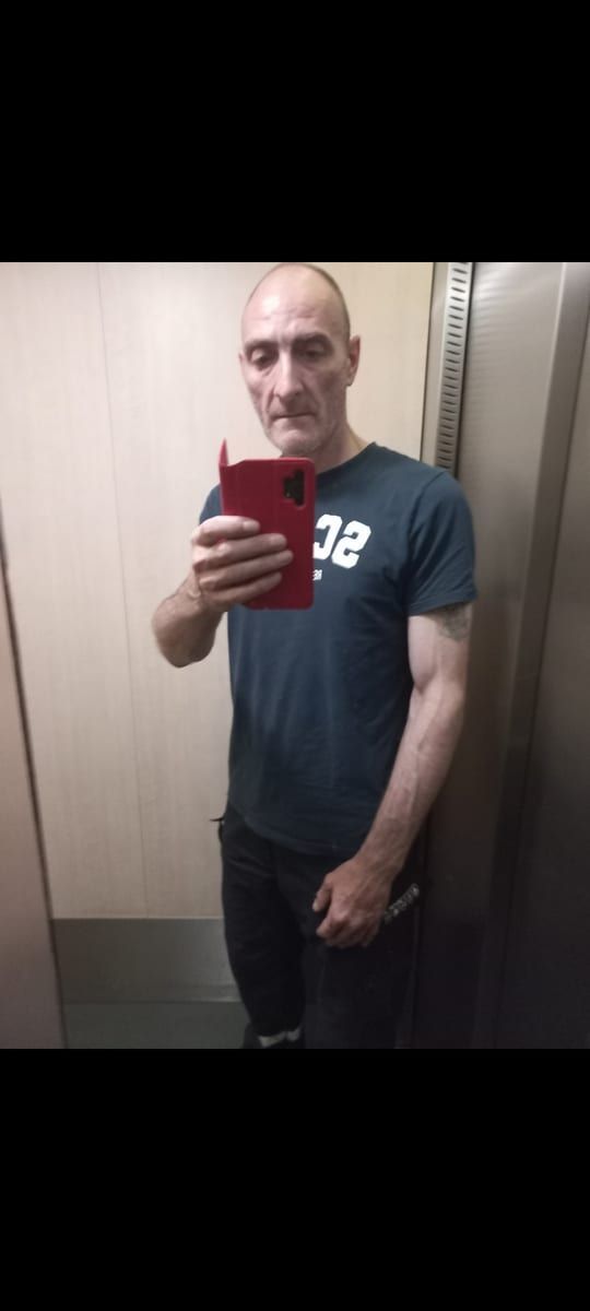 Profil de Miguelito, 29 ans, Telegram gay à Riehen (Bâle-Ville)