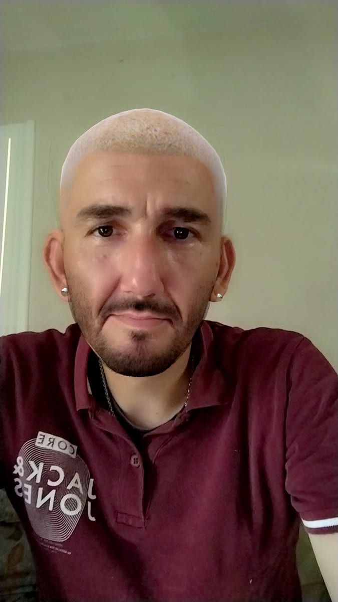 Profil de Cian, 32 ans, Telegram gay à Sarnen (Obwald)