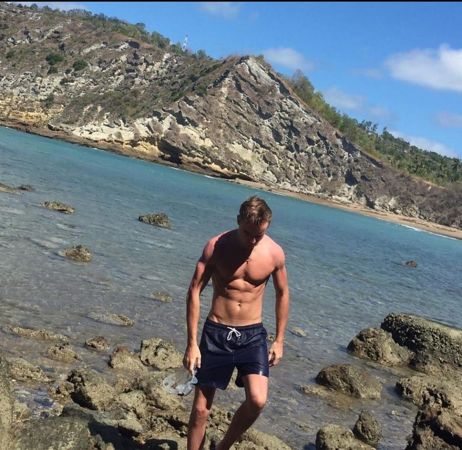 Profil de Jamaa, 24 ans, Telegram gay à Trasadingen (Schaffhouse)