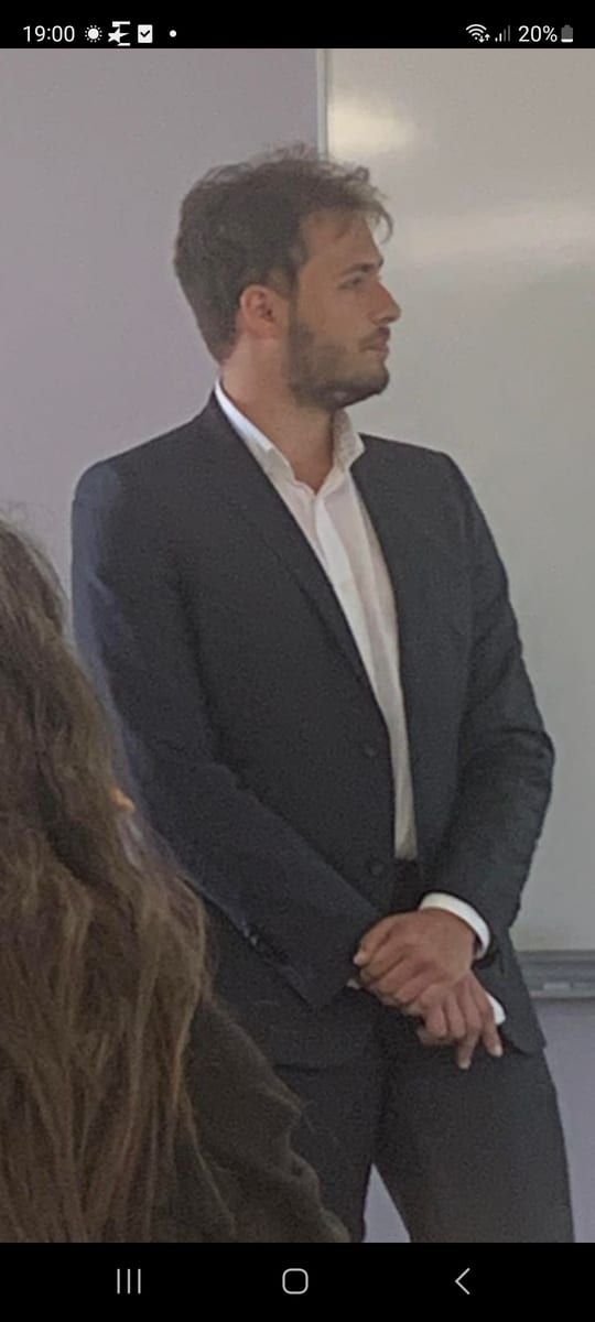 Enoa - Telegram gay à Zinal Profil de Enoa, 41 ans, Telegram gay à Zinal (Valais)