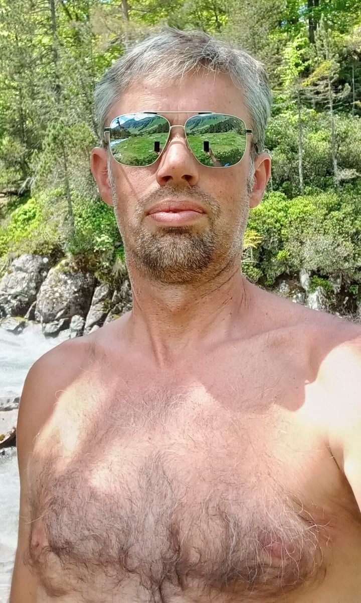 Profil de Soni, 22 ans, Telegram gay à Ziegelbrücke (Glaris)